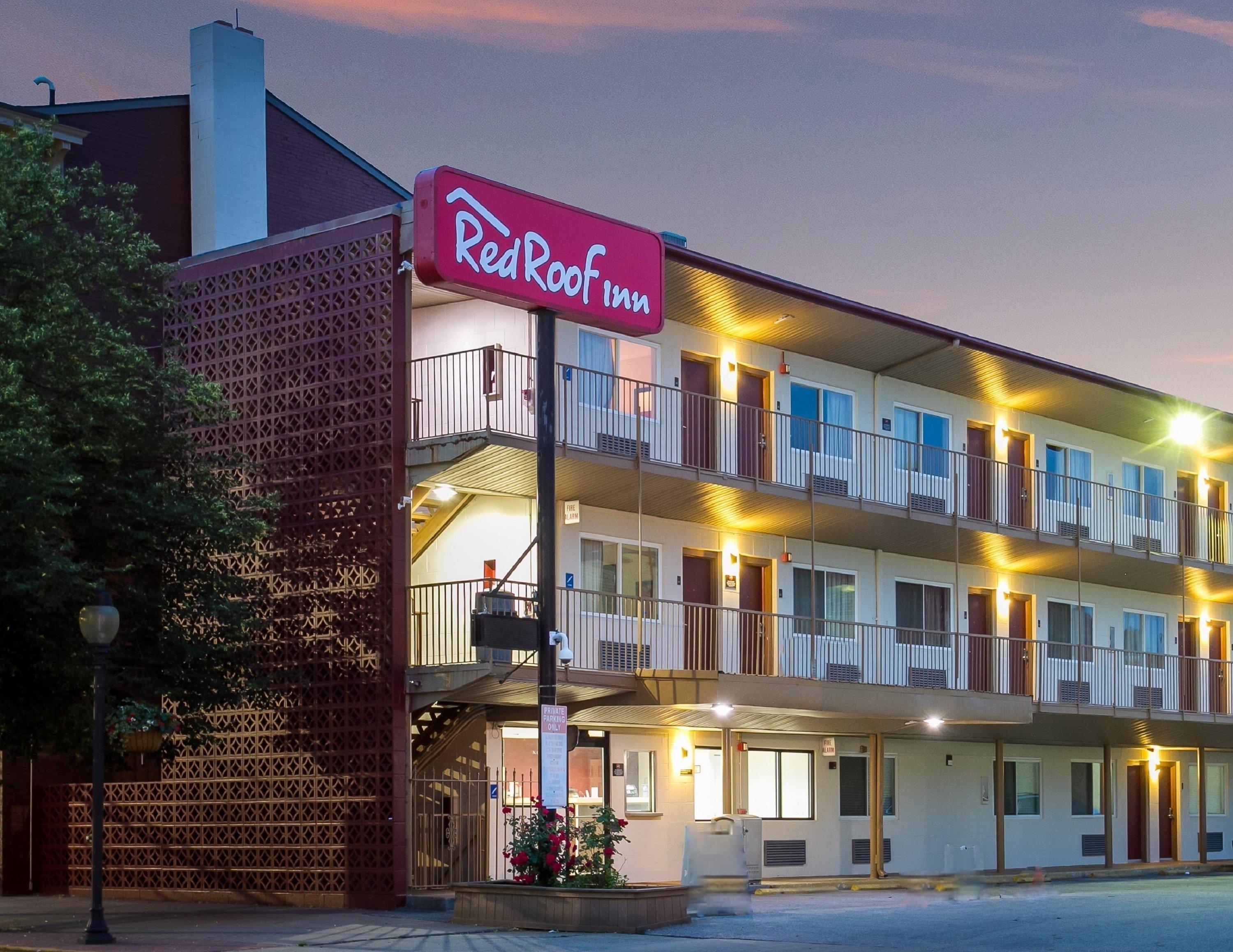 Red Roof Inn York Downtown מראה חיצוני תמונה