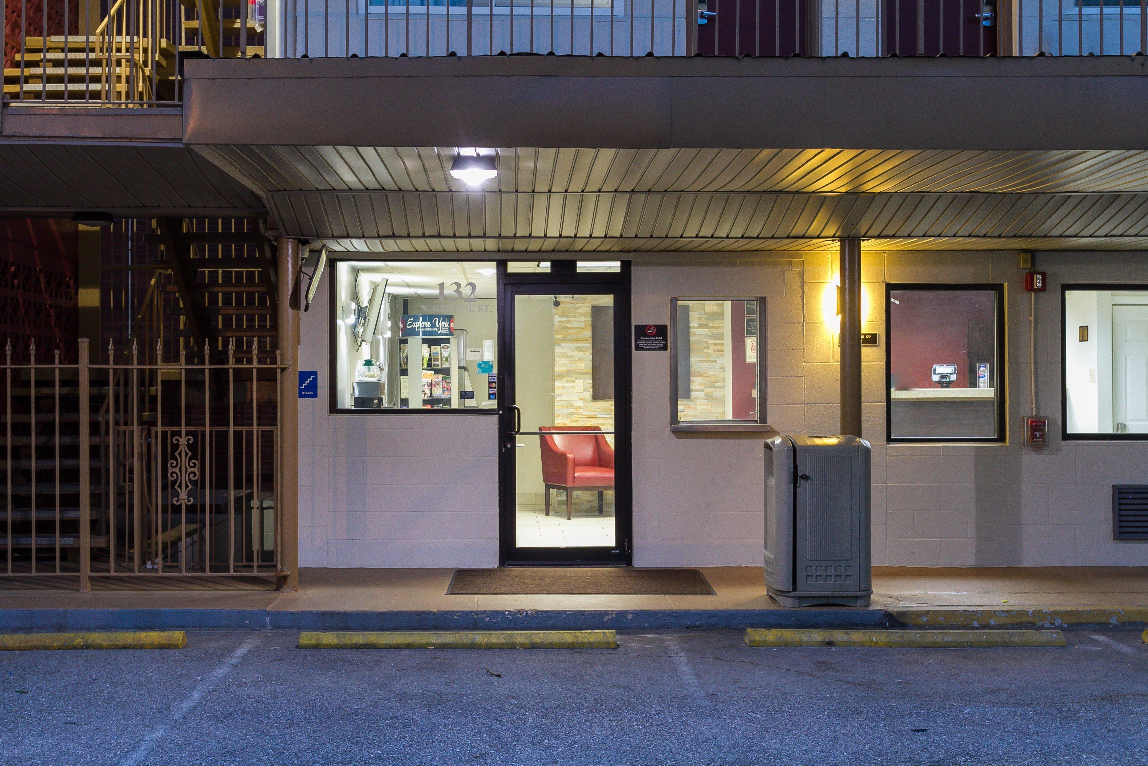 Red Roof Inn York Downtown מראה חיצוני תמונה